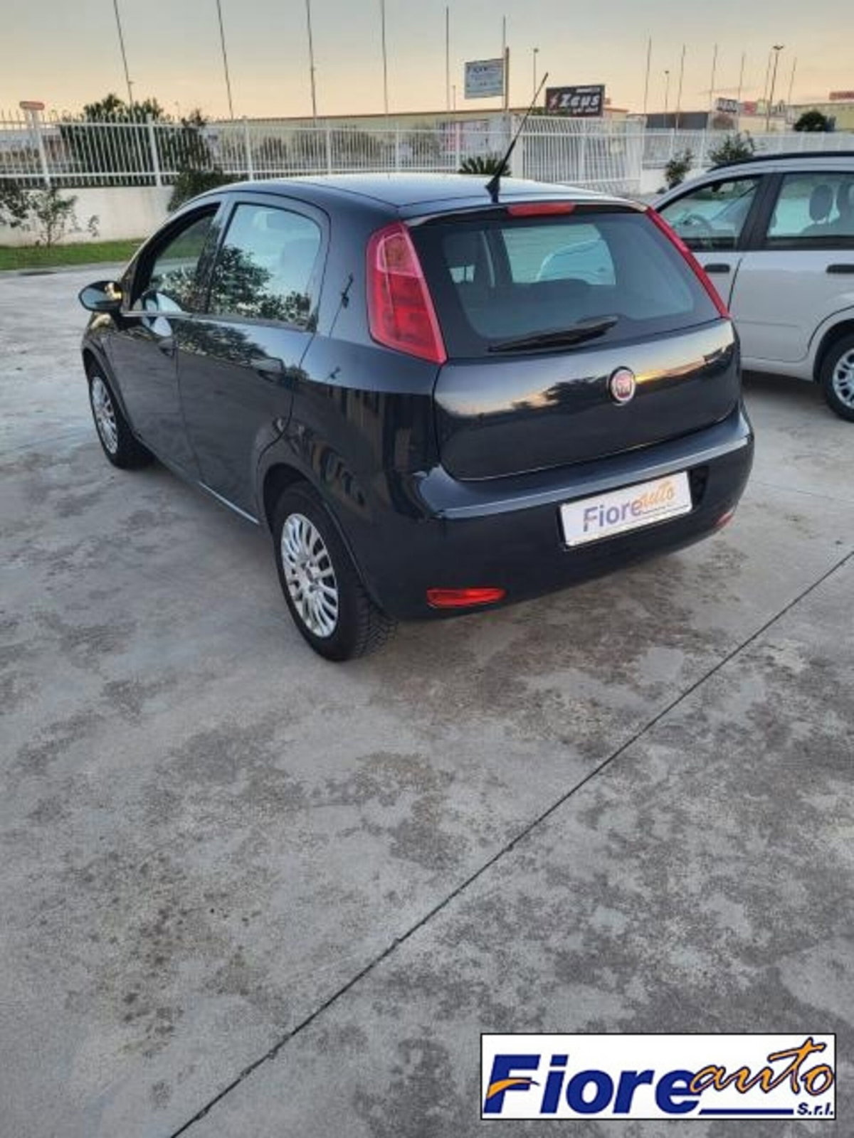Fiat Punto 1.3 MJT II S&S 95 CV 5 porte Street (11)