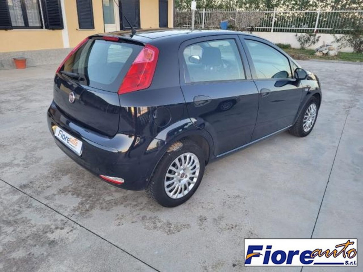 Fiat Punto 1.3 MJT II S&S 95 CV 5 porte Street (17)