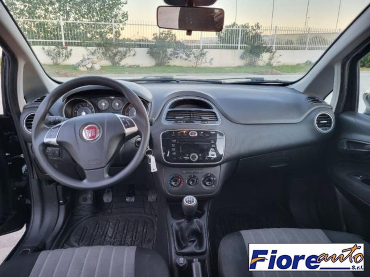 Fiat Punto 1.3 MJT II S&S 95 CV 5 porte Street (8)