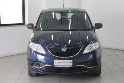 Lancia Ypsilon 1.2 69 CV 5 porte Silver (2)