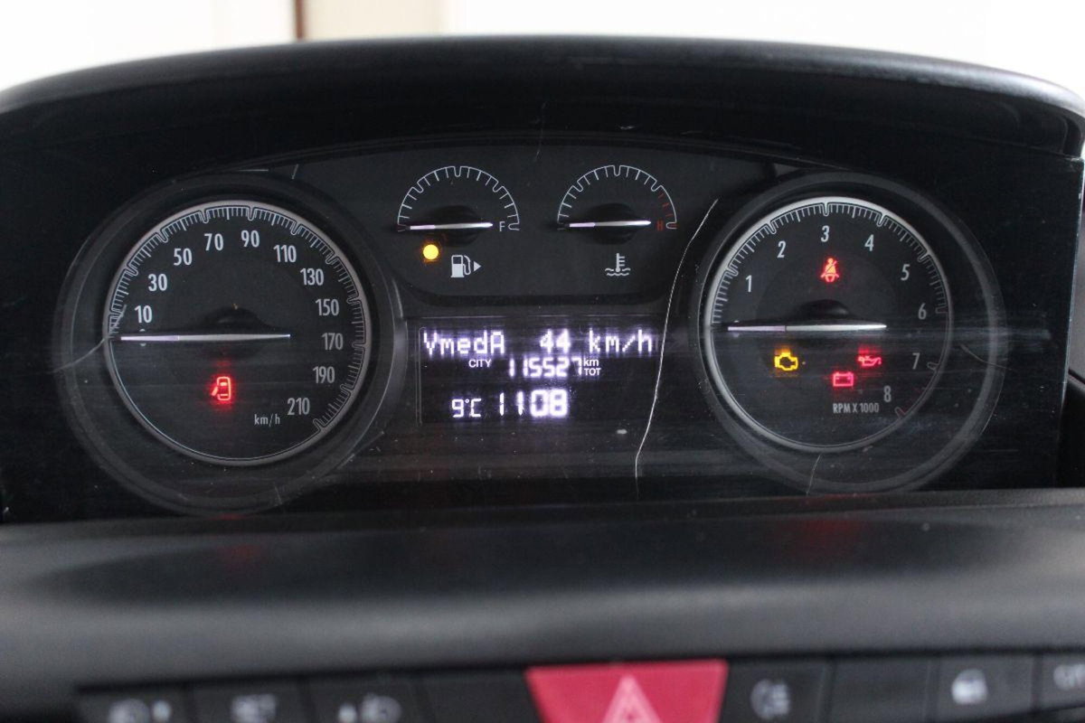Lancia Ypsilon 1.2 69 CV 5 porte Silver (9)