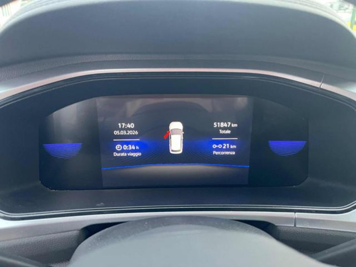 Volkswagen T-Roc 1.0 tsi Life 115cv (17)