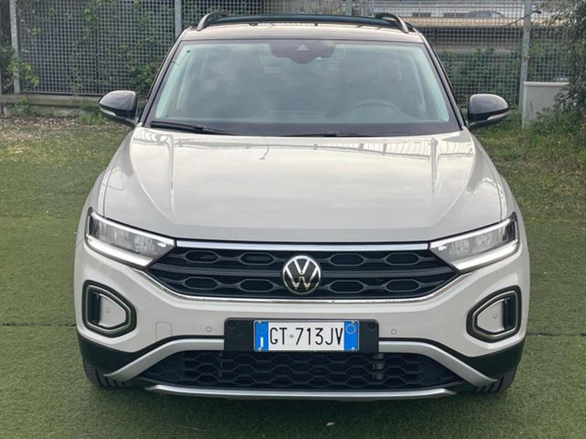 Volkswagen T-Roc 1.0 tsi Life 115cv (7)
