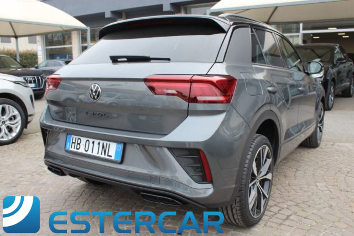 Volkswagen T-Roc 2.0 tdi R-Line 115cv (19)