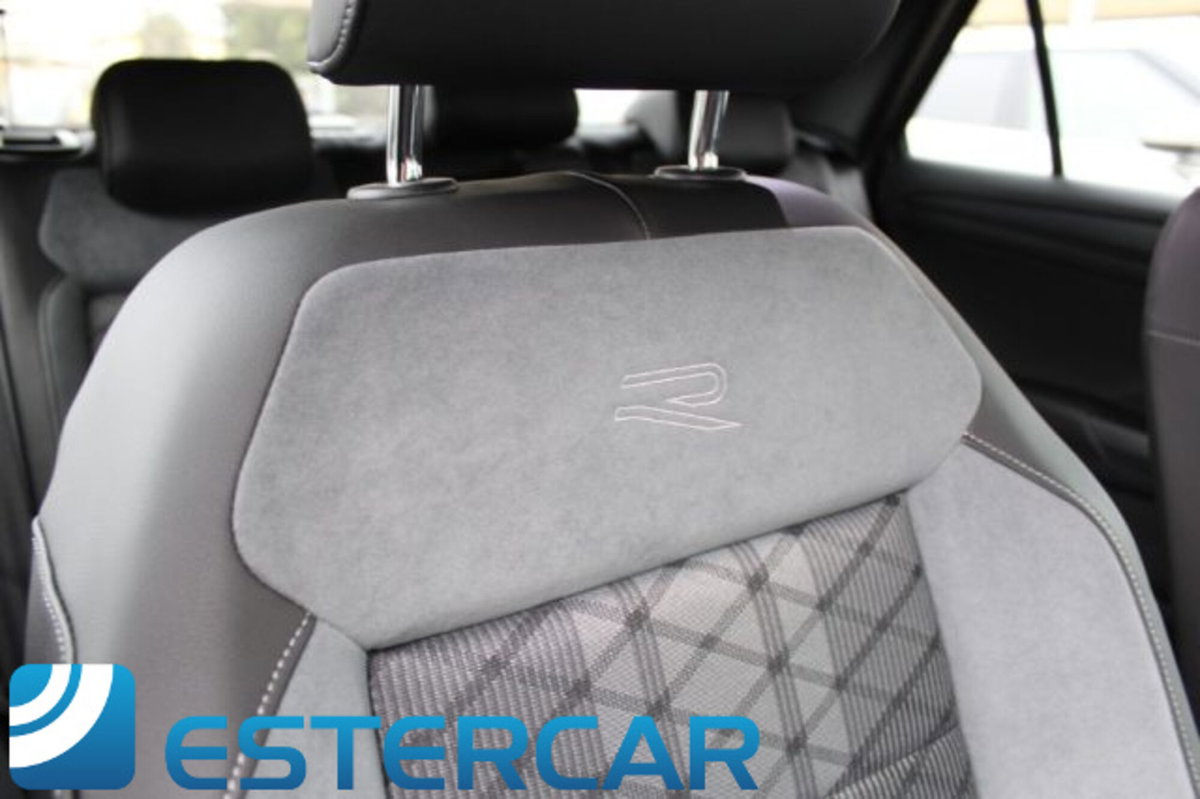 Volkswagen T-Roc 2.0 tdi R-Line 115cv (4)