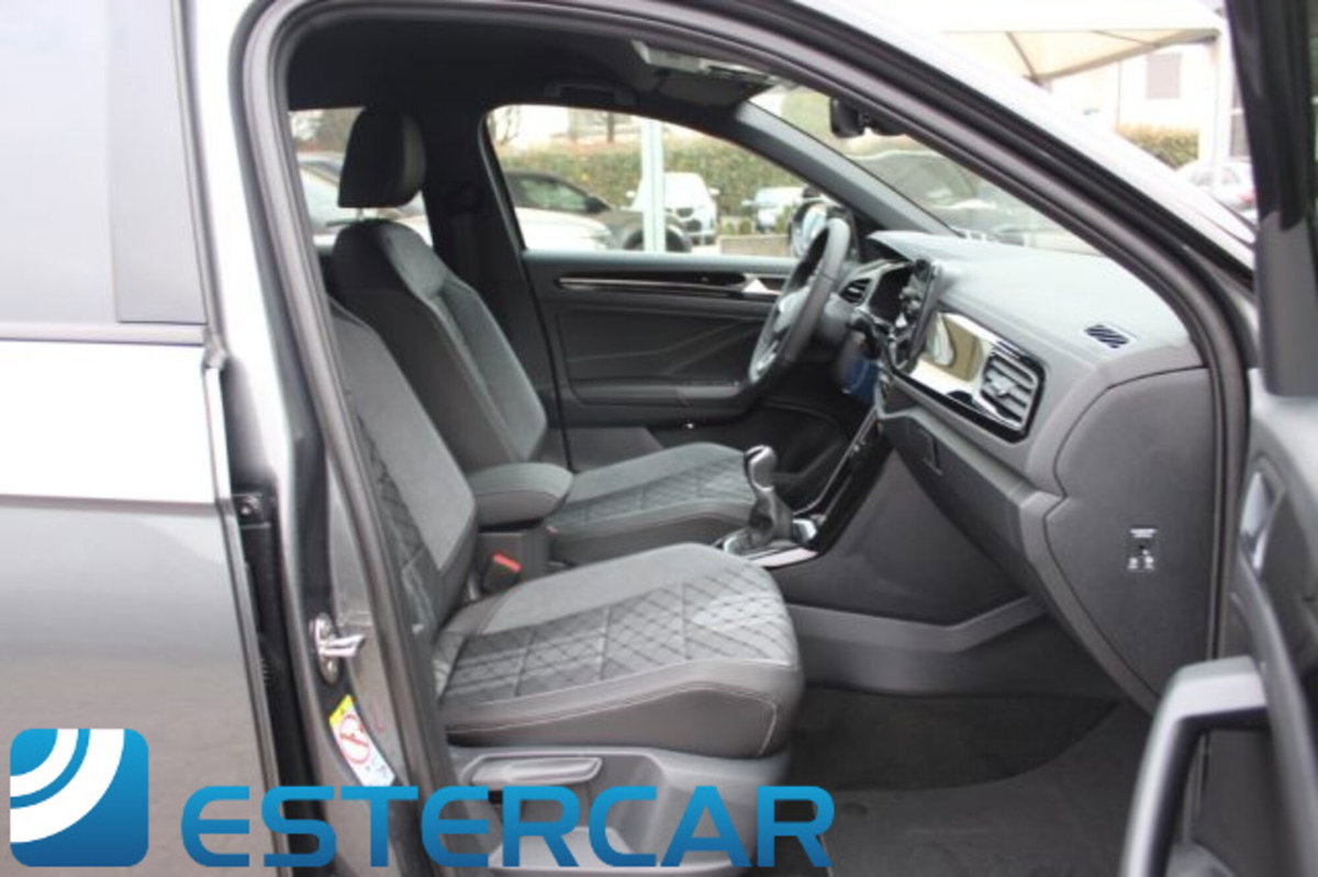 Volkswagen T-Roc 2.0 tdi R-Line 115cv (5)