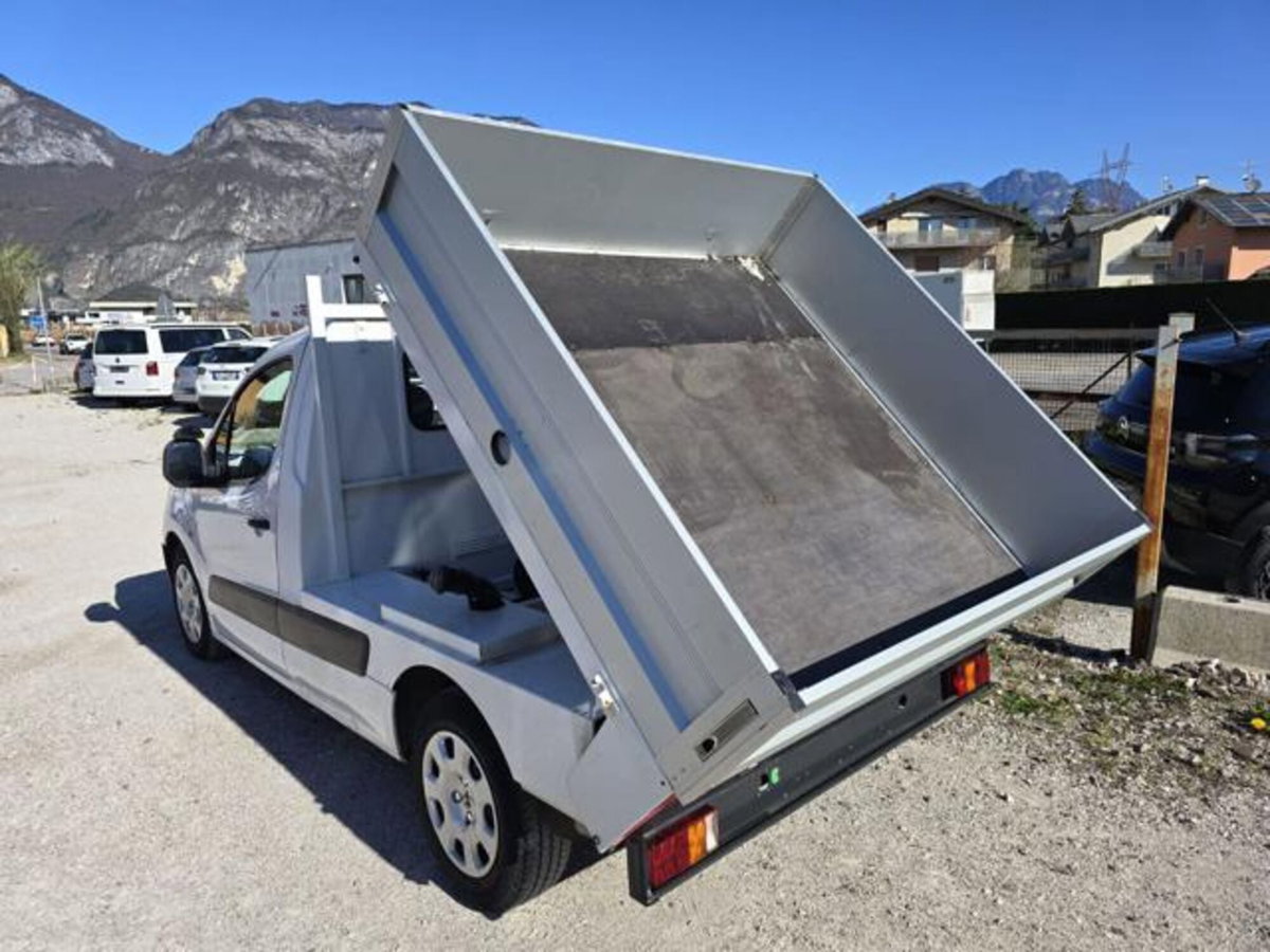 Peugeot Partner Furgone 1.6 8V e-HDi 90CV FAP S&S L1 2 posti Furgone (11)