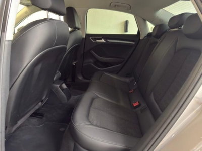 Audi A3 Sedan 1.4 TFSI 125 CV Attraction (10)