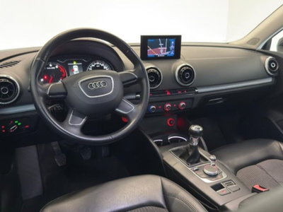 Audi A3 Sedan 1.4 TFSI 125 CV Attraction (8)
