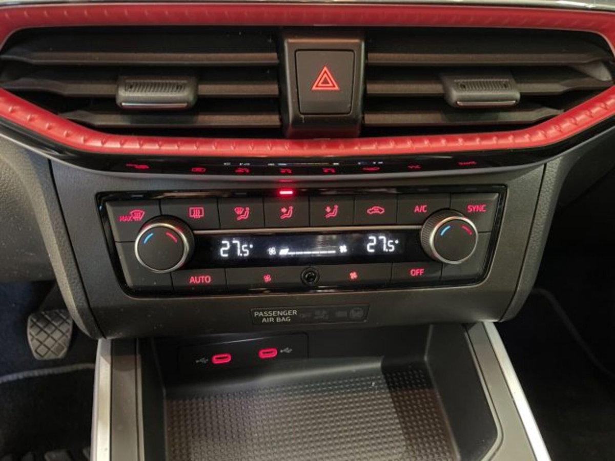 SEAT Arona 1.0 EcoTSI FR (9)