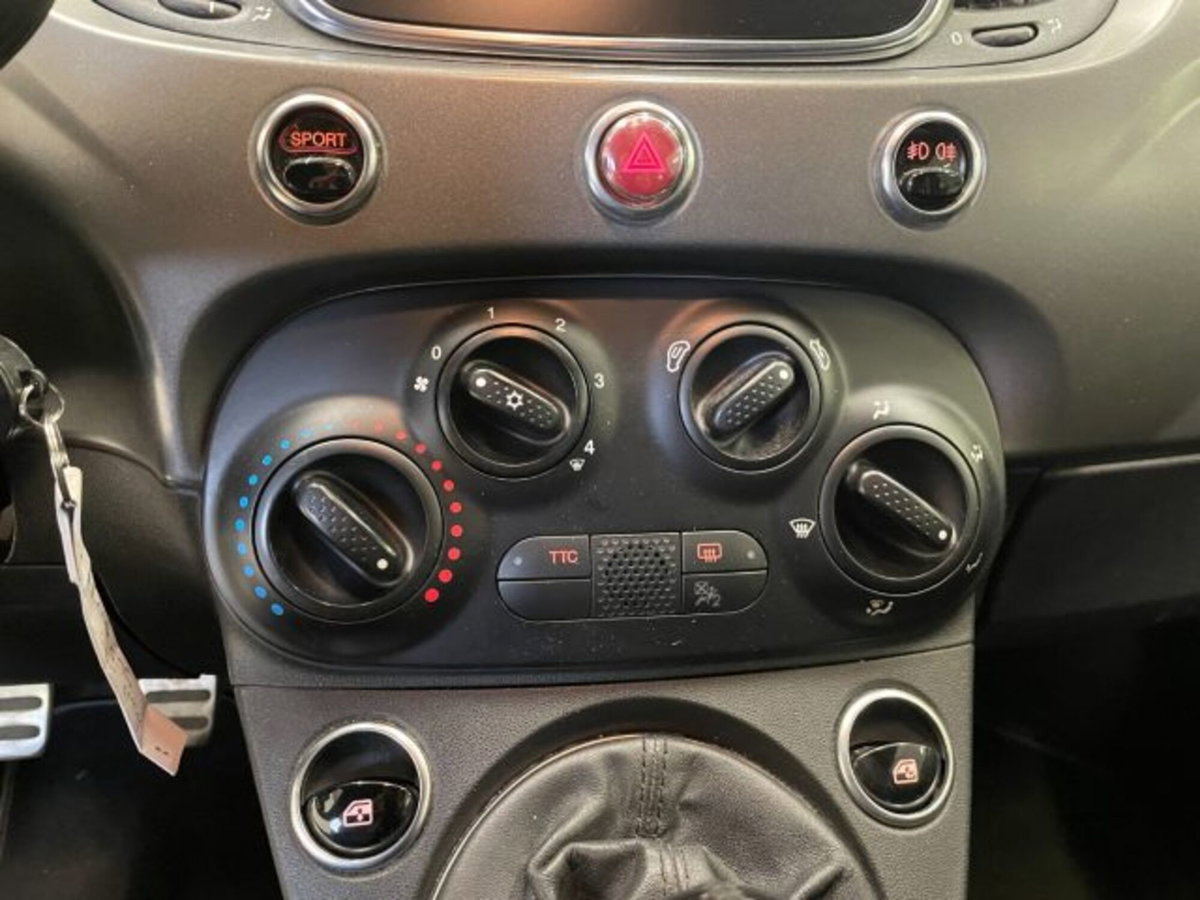 Abarth 595 595 1.4 Turbo T-Jet 165 CV Pista (12)
