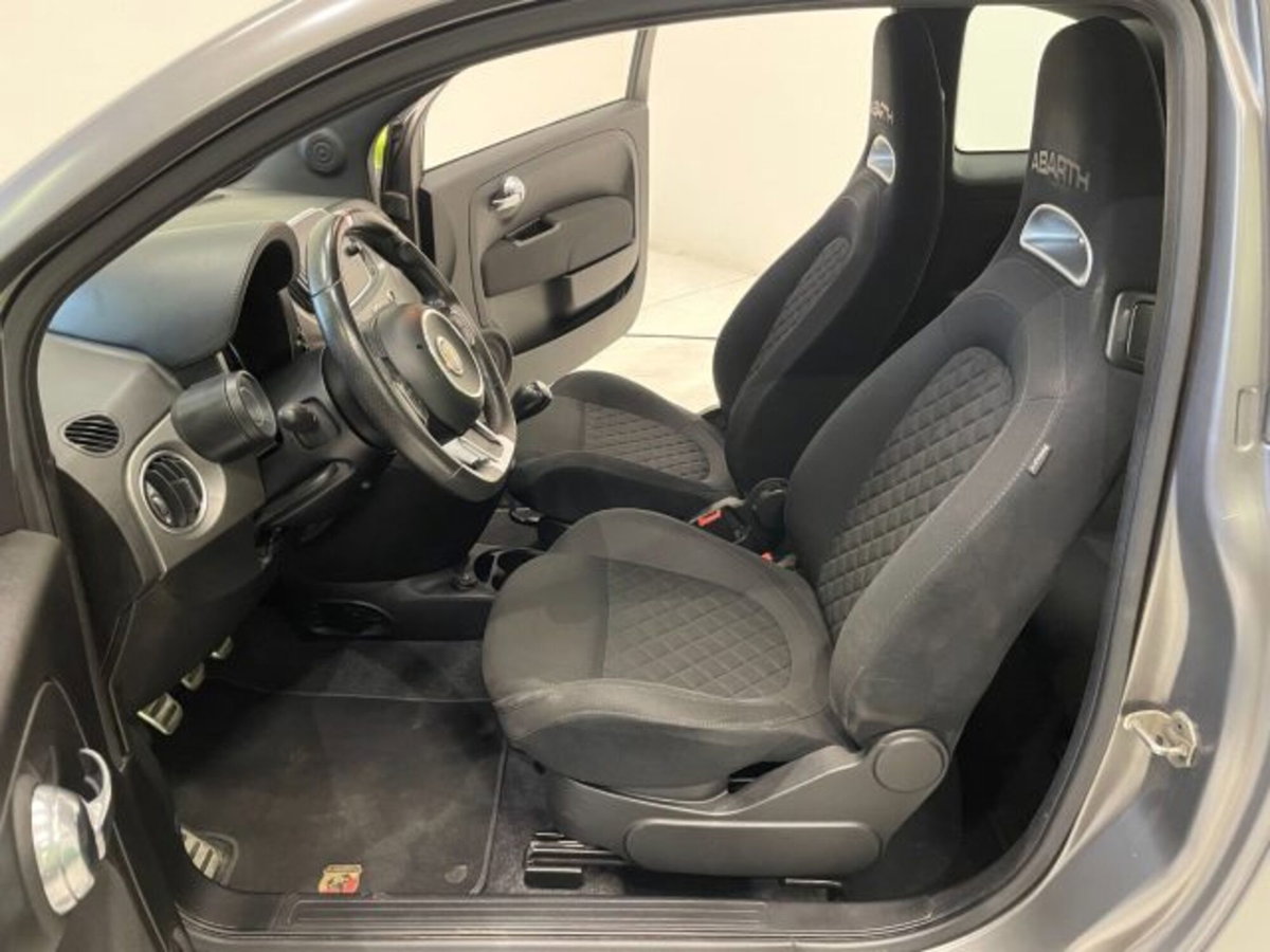 Abarth 595 595 1.4 Turbo T-Jet 165 CV Pista (6)