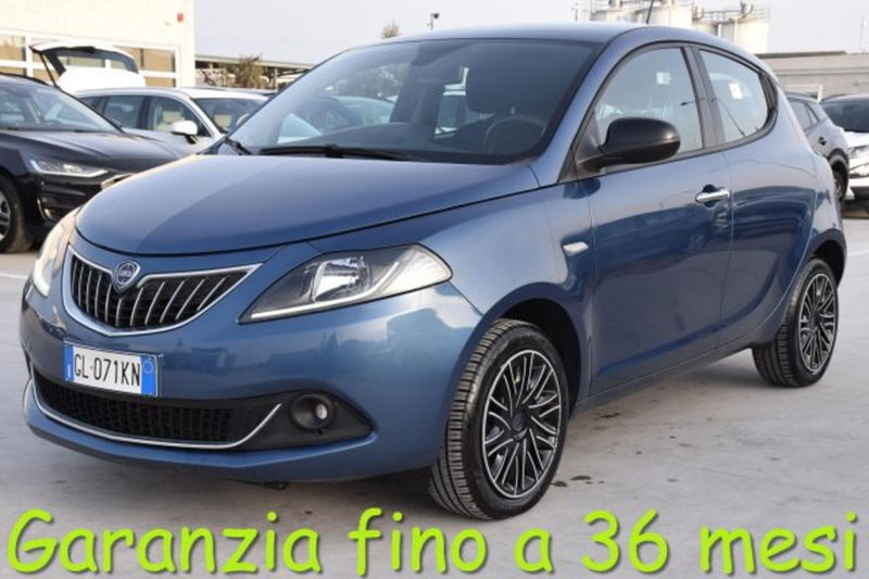 Lancia Ypsilon 1.0 FireFly 5 porte S&S Hybrid Ecochic Gold
