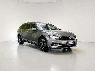 Volkswagen Passat Variant 2.0 TDI SCR 200 CV 4MOTION DSG Executive usata