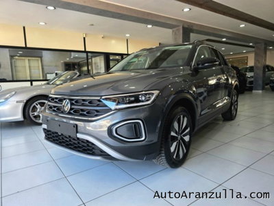 Volkswagen T-Roc 2.0 tdi Life 150cv dsg usata