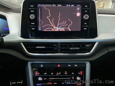 Volkswagen T-Roc 2.0 tdi Life 150cv dsg (16)