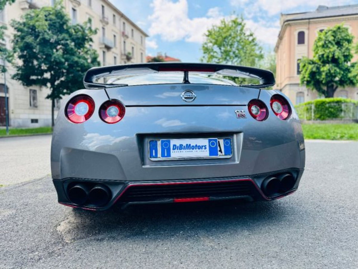 Nissan GT-R 3.8 V6 Premium Edition (13)