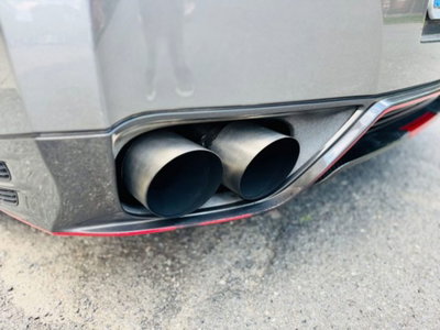 Nissan GT-R 3.8 V6 Premium Edition (14)