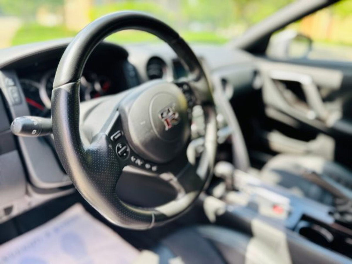 Nissan GT-R 3.8 V6 Premium Edition (5)