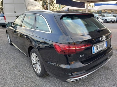 Audi A4 Avant 30 TDI/136 CV S tronic S line edition (11)