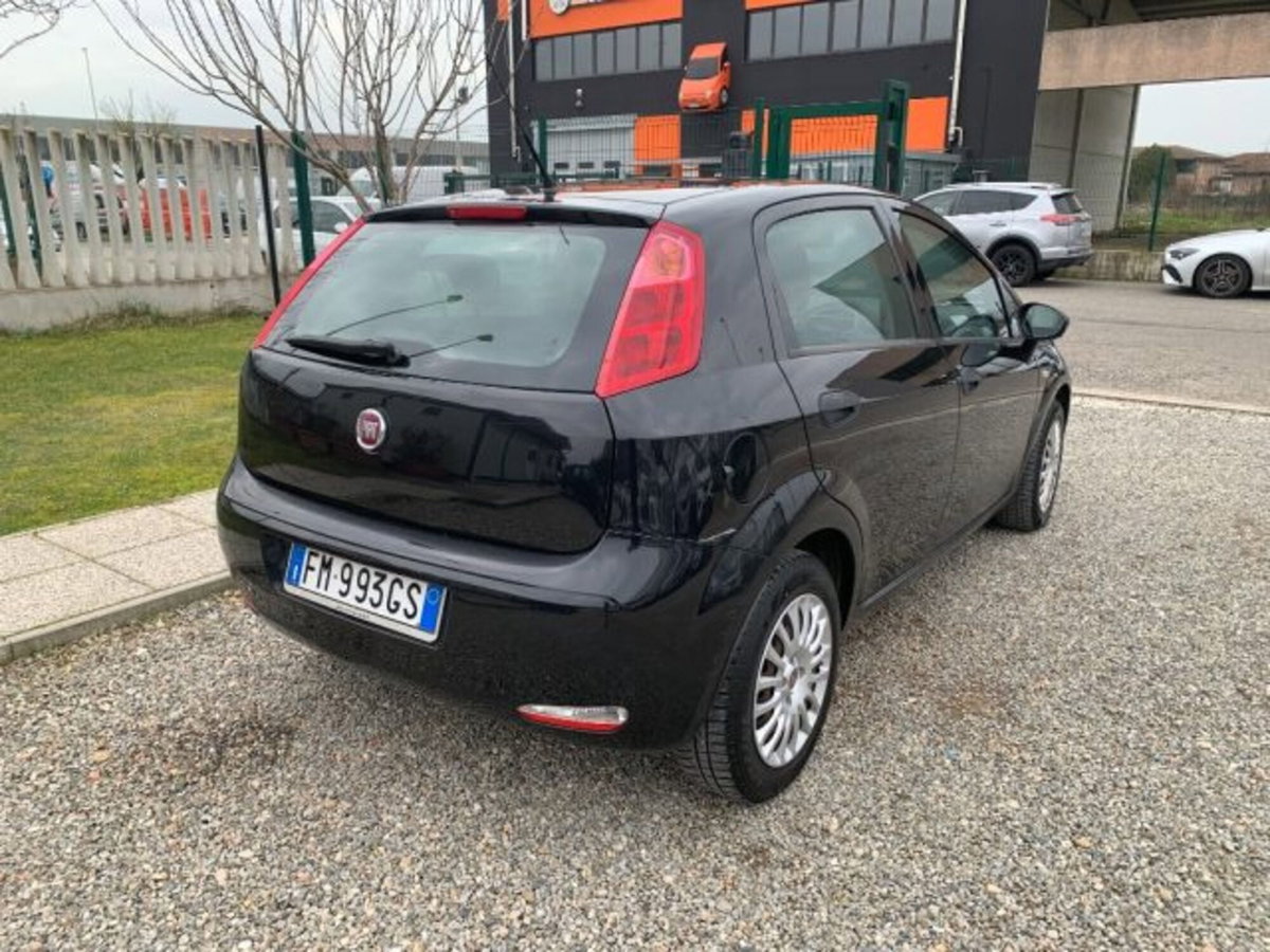 Fiat Punto 1.3 MJT II S&S 95 CV 5 porte Street (5)