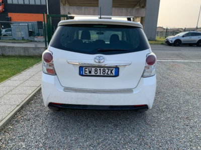 Toyota Verso 1.6 D-4D 7 posti (6)