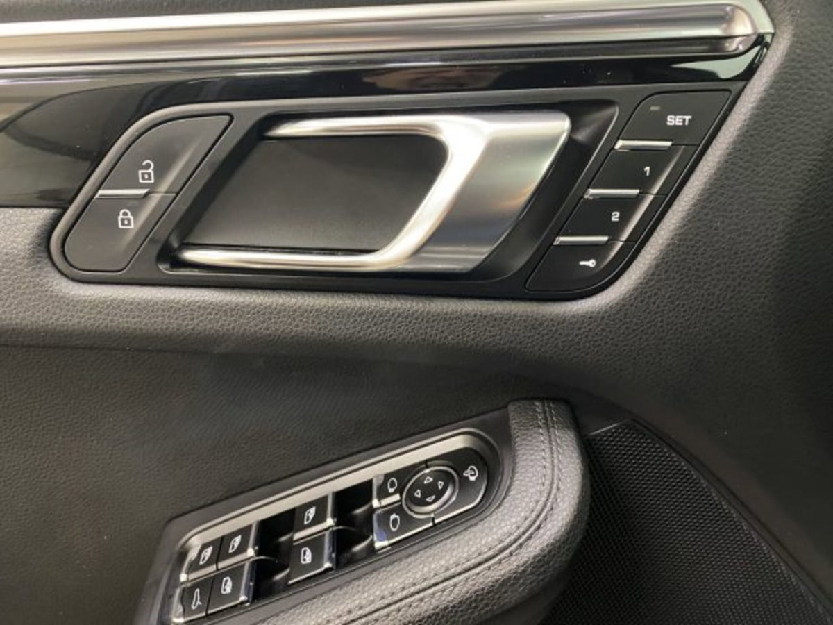 Porsche Macan S (17)