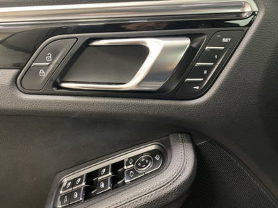 Porsche Macan S (17)