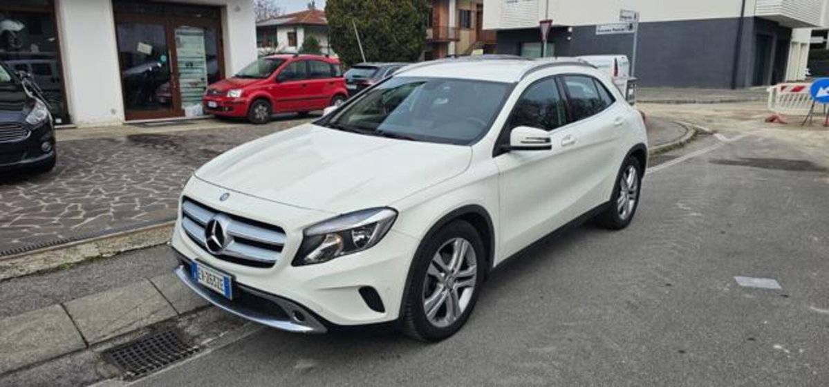 Mercedes-Benz GLA SUV 200 CDI Automatic Sport