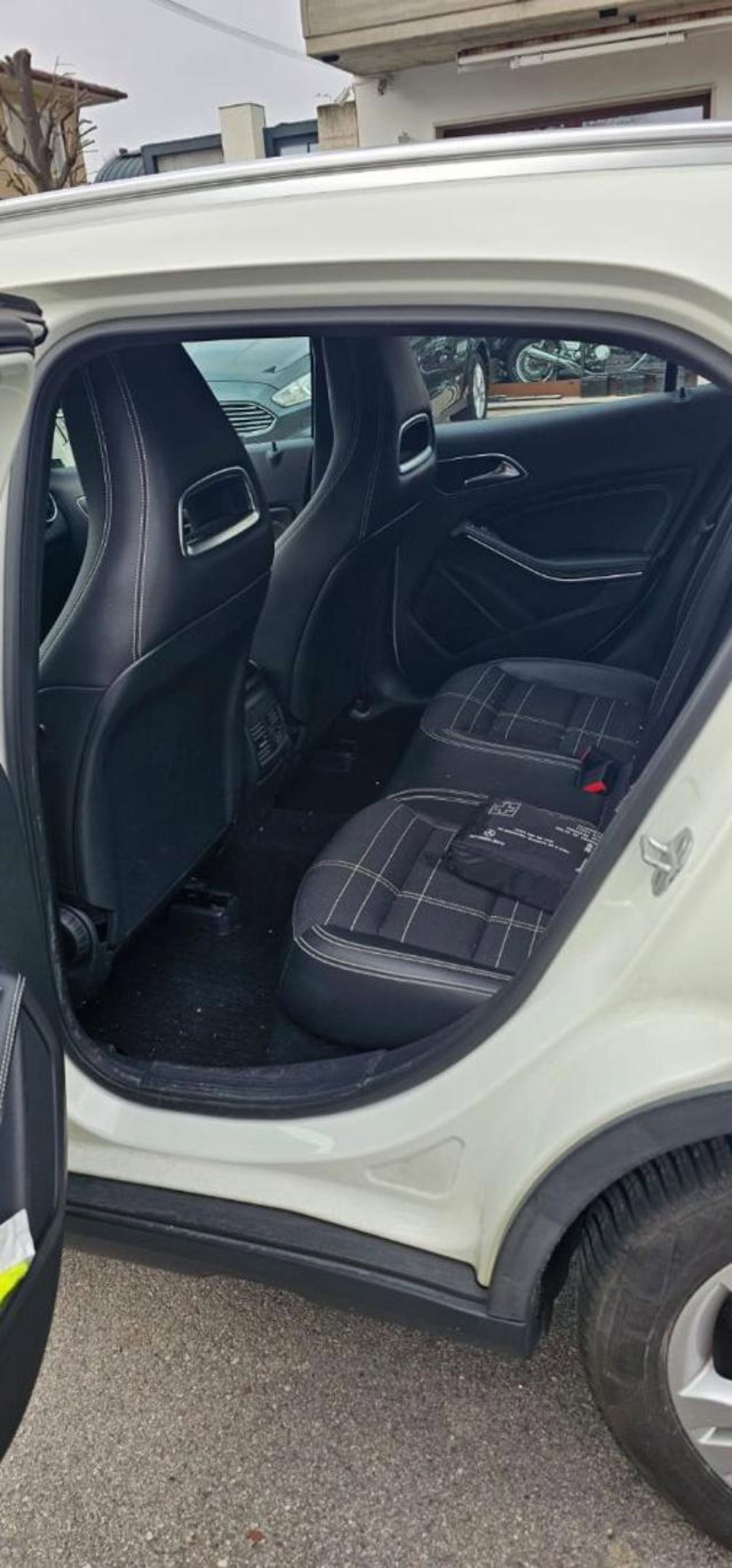 Mercedes-Benz GLA SUV 200 CDI Automatic Sport (12)