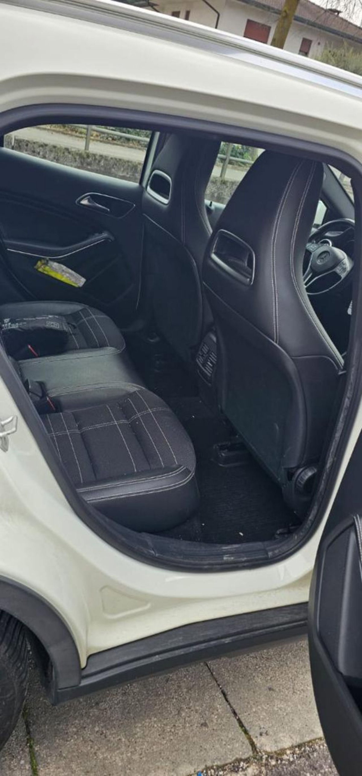 Mercedes-Benz GLA SUV 200 CDI Automatic Sport (14)