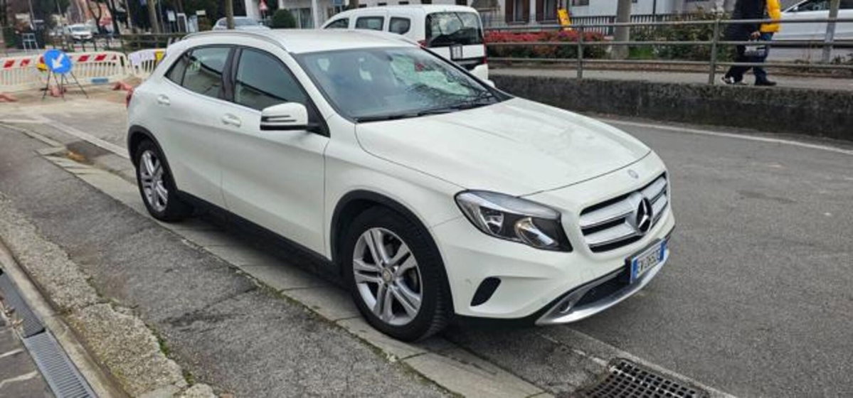 Mercedes-Benz GLA SUV 200 CDI Automatic Sport (7)