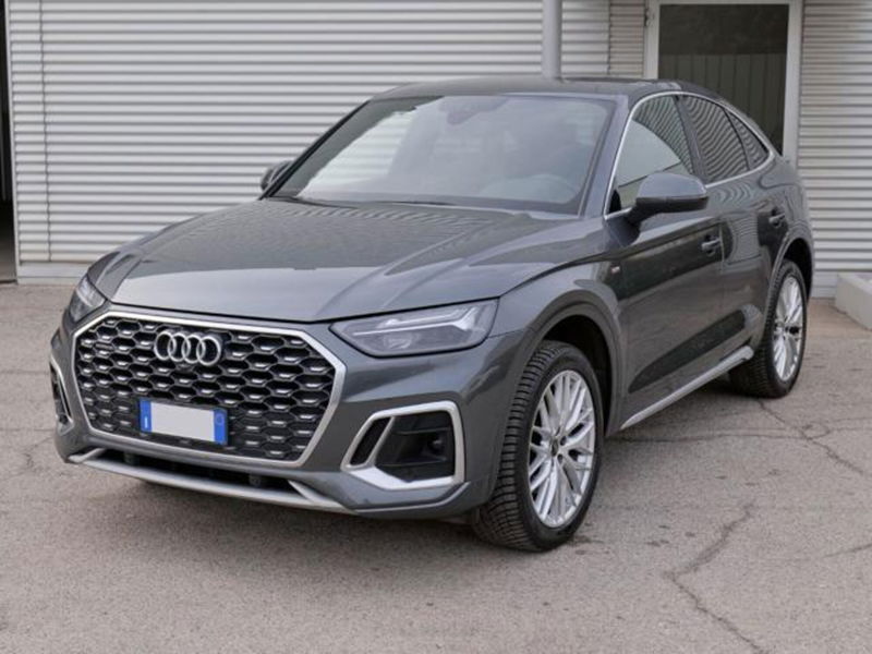 Audi Q5 Sportback Sportback 40 2.0 tdi mhev 12V quattro s-tronic