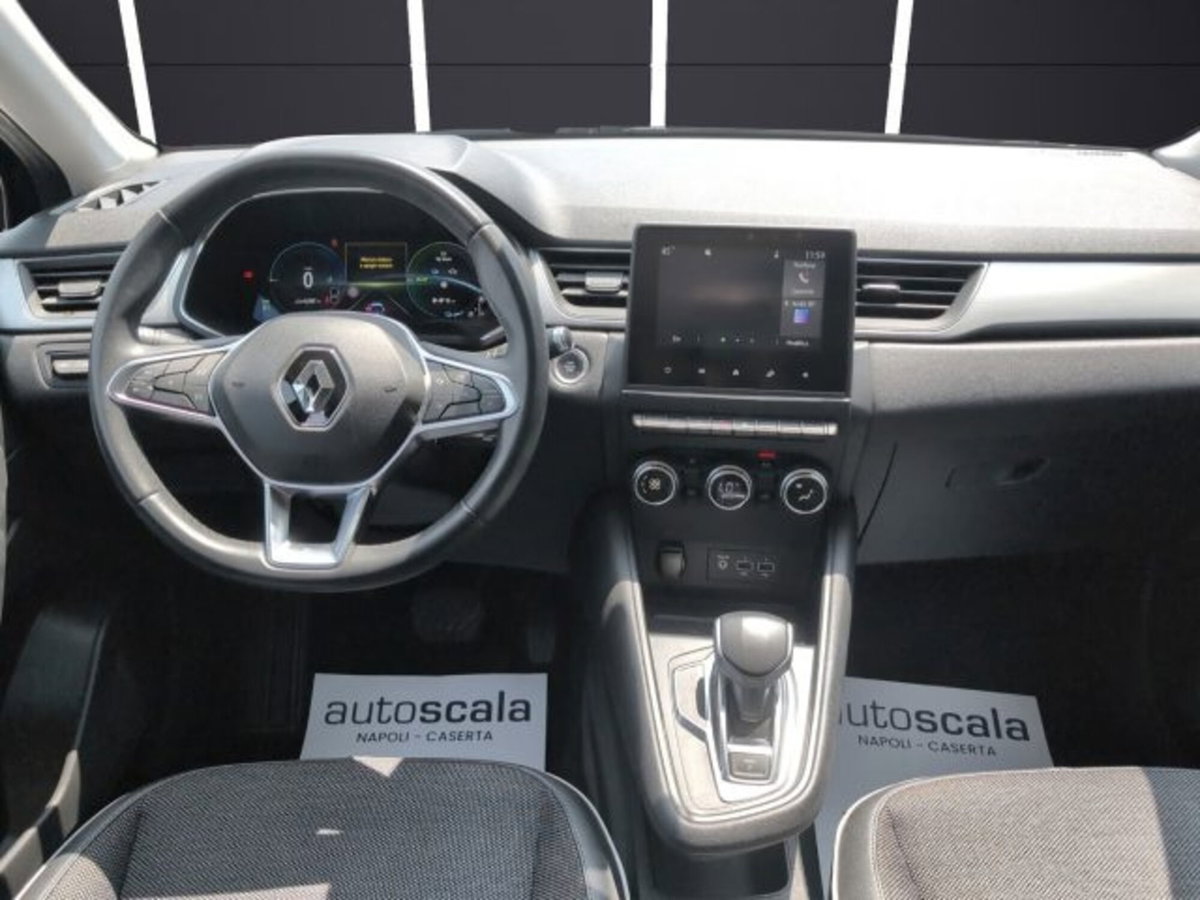 Renault Captur Plug-in Hybrid E-Tech 160 CV Intens (15)