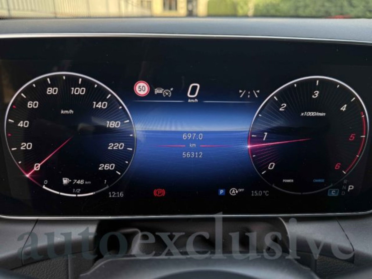 Mercedes-Benz GLC 220 d 4Matic Mild Hybrid AMG Premium Plus (12)