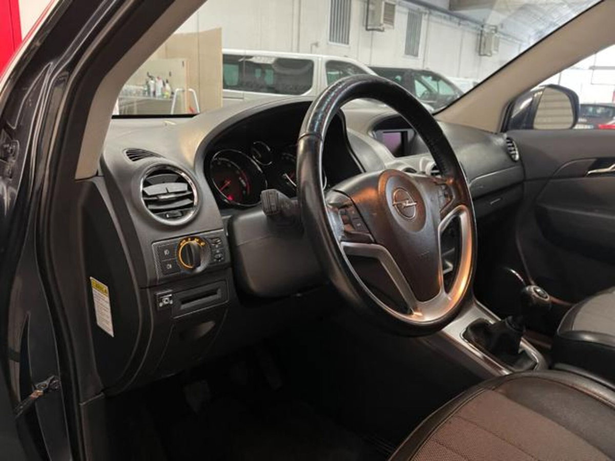 Opel Antara 2.4 16V Edition (9)