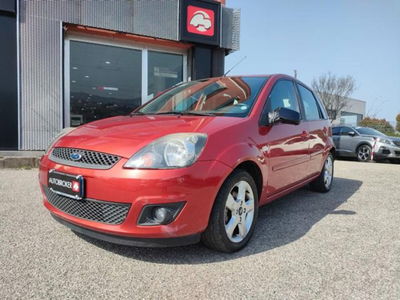 Ford Fiesta 1.4 TDCi 5p. Ghia usata