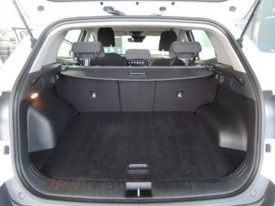 Kia Sportage 1.6 CRDi MHEV Business (14)