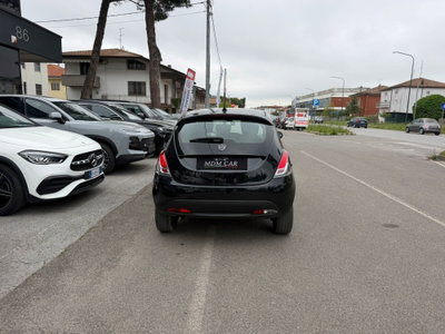 Lancia Ypsilon 1.0 FireFly 5 porte S&S Hybrid Gold Plus (4)
