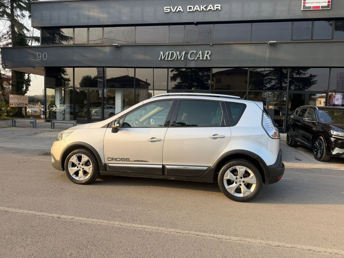 Renault Scenic E-Tech Electric XMod Cross 1.5 dCi 110CV Wave (2)