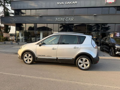 Renault Scenic E-Tech Electric XMod Cross 1.5 dCi 110CV Wave (2)