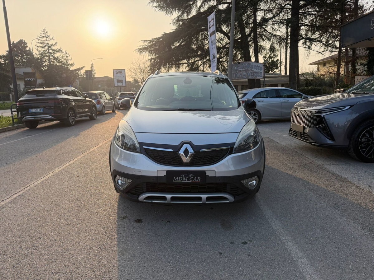 Renault Scenic E-Tech Electric XMod Cross 1.5 dCi 110CV Wave (8)