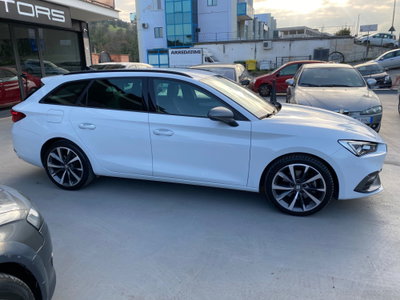 SEAT Leon ST Sportstourer 2.0 TDI 150 CV 4Drive DSG FR (4)