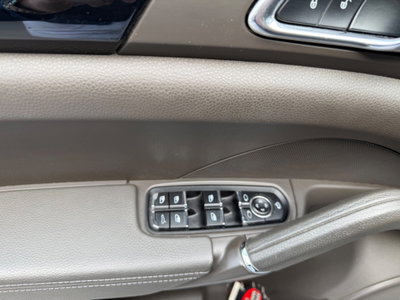 Porsche Cayenne 3.0 Diesel Platinum Edition (12)