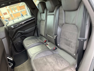 Porsche Cayenne 3.0 Diesel Platinum Edition (19)