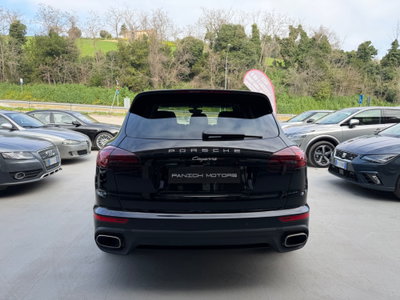 Porsche Cayenne 3.0 Diesel Platinum Edition (4)