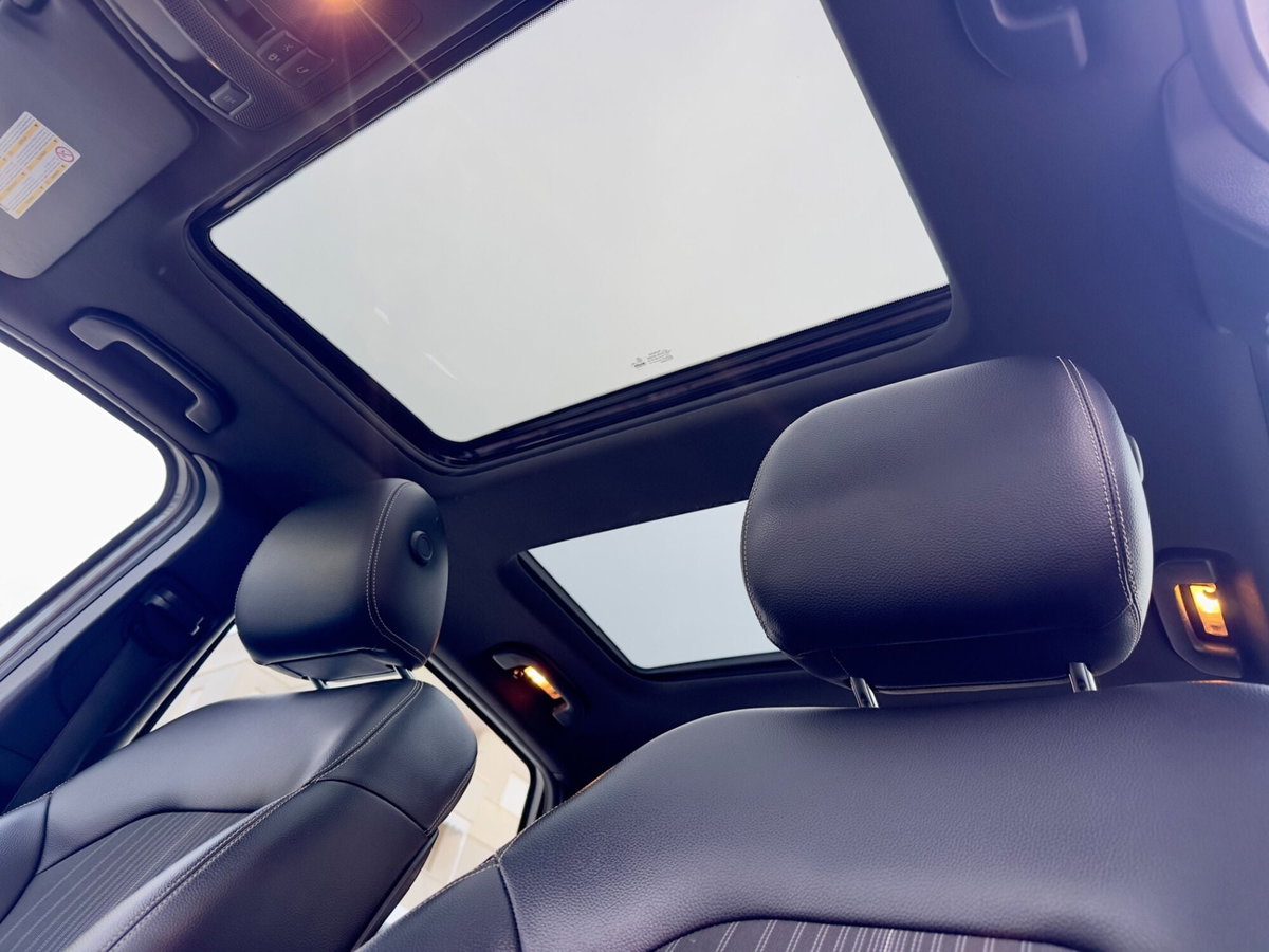 Mercedes-Benz Classe B 200 BlueEFFICIENCY Premium (11)
