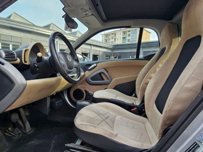 smart Fortwo 1000 52 kW MHD coupé passion (7)