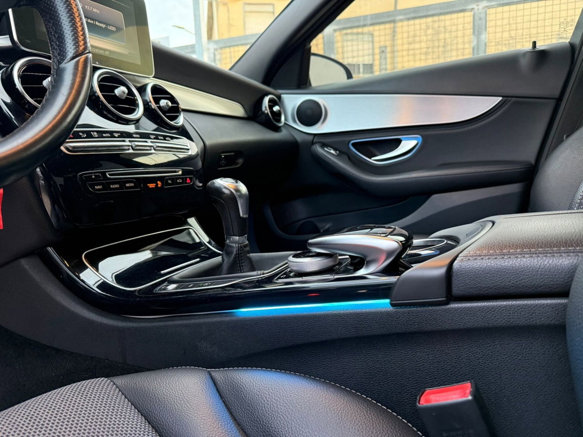 Mercedes-Benz Classe C 220 BlueTEC Premium (18)
