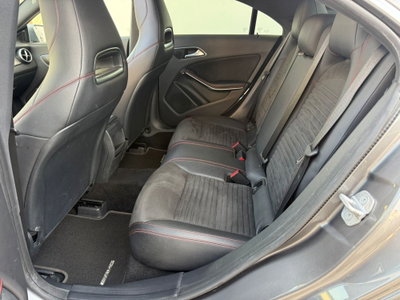 Mercedes-Benz CLA 200 d Premium (16)